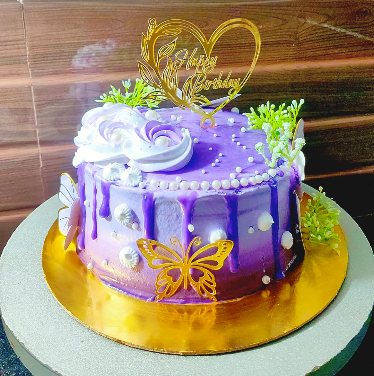 Custom Cake 3
